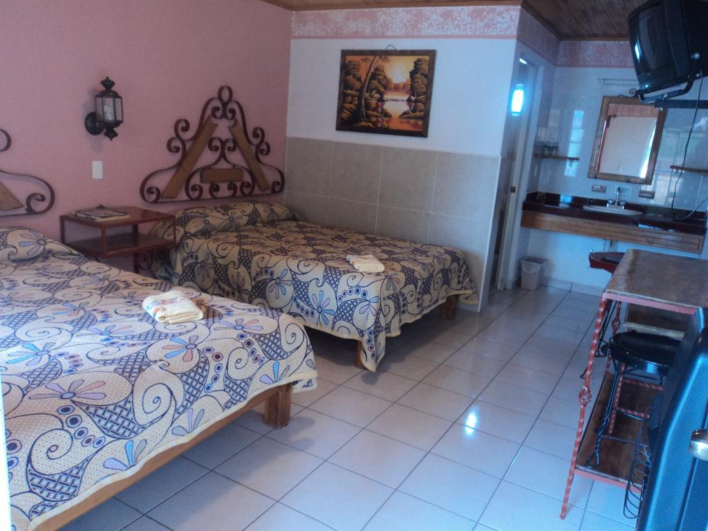 Paraiso Del Bosque Hotel Креел Стая снимка